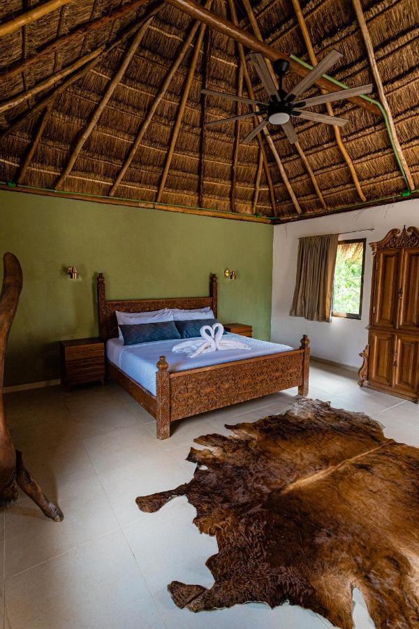 Alma De Zorro Hotell Bacalar Exteriör bild